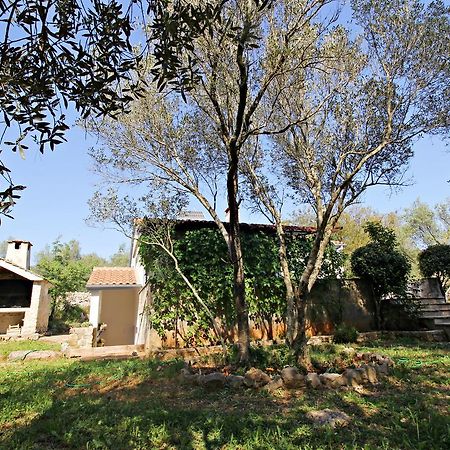 Guest House Beverin Sali Exterior foto